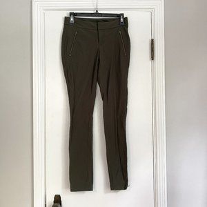 Athleta Women's Wander Skinny Pants Olive Green Size 2